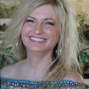 Meet your Posher, Catherine